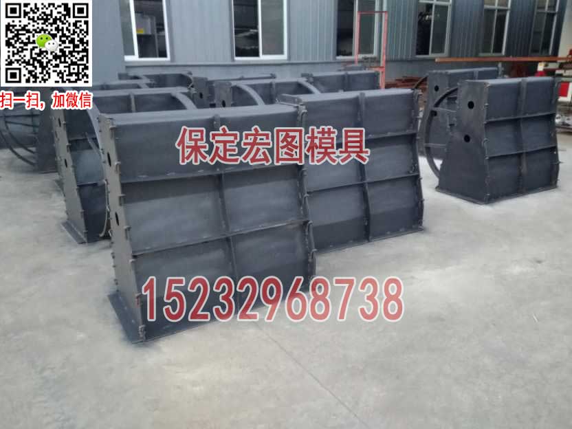 防撞隔离墩钢模具图片,防撞隔离墩钢模具图